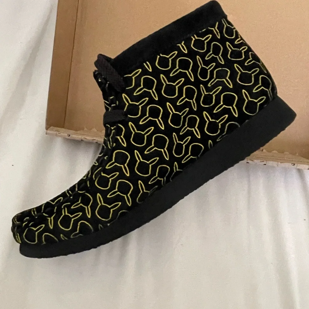 Clarks Pokemon Black and Yellow Moccasins with Textured Upper